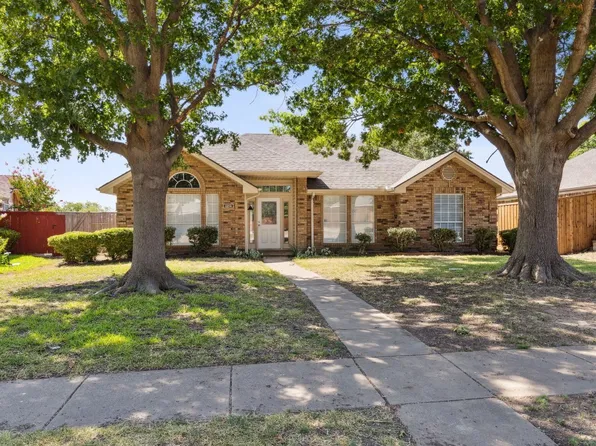2214 Lancecrest Dr, Garland, TX 75044