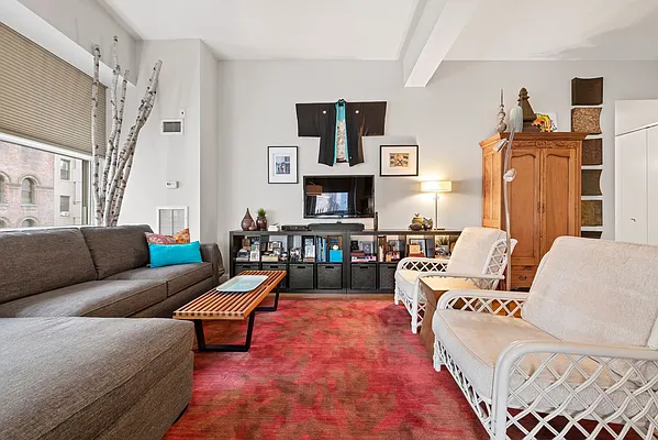 Rented by Nest Seekers International | media 16