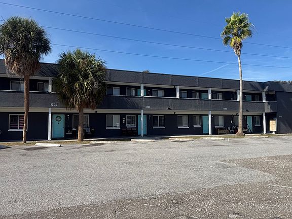 4th image of 1200 70th St N APT 10
