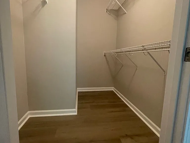 418 Callie Dr — Photo 20