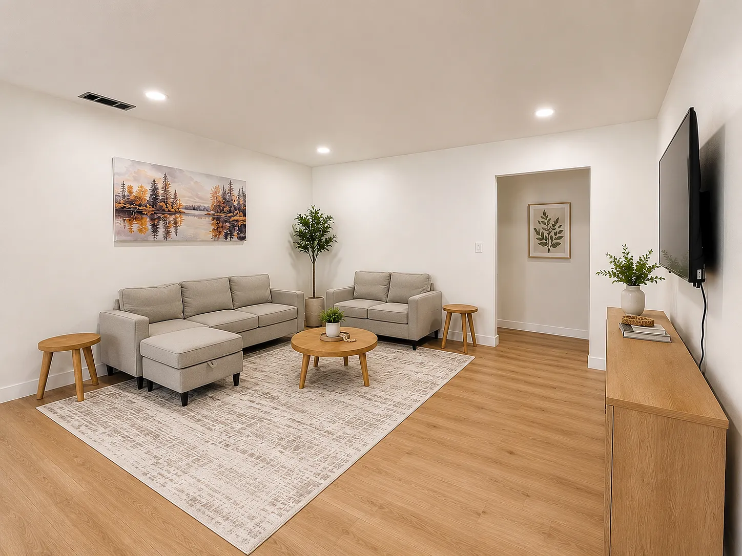 3 bed, 1060 sqft, $6,000 — Photo 4