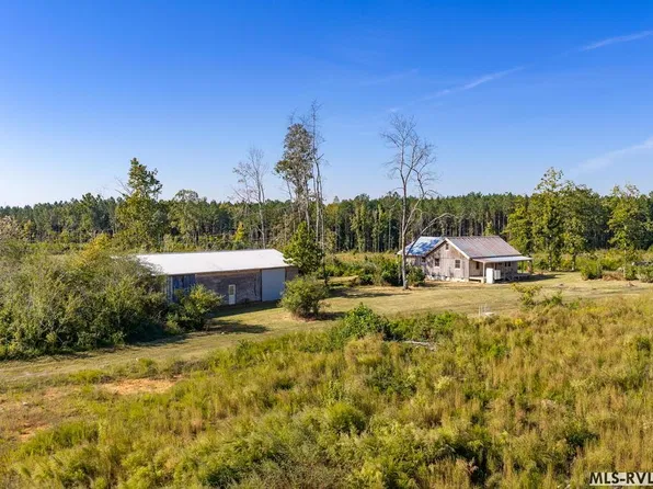 1318 Poor House Rd, Lawrenceville, VA 23868