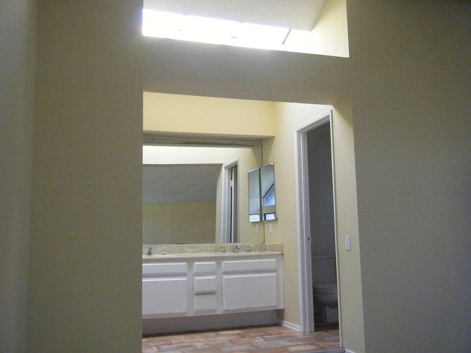 1st image of 12500 Woodside Way