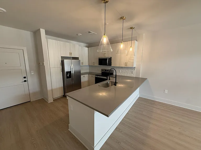 District on the Etowah Apartments — Photo 519