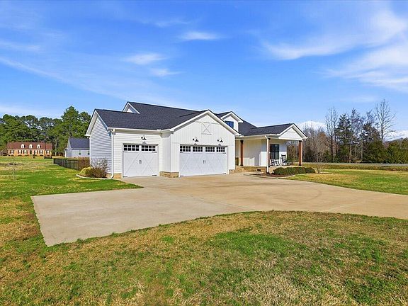 2nd image of 2249 Brogden Rd