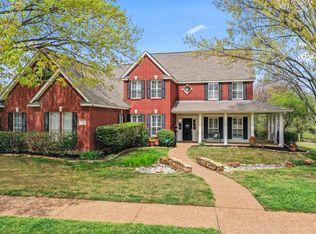 310 Skyline Dr, Trophy Club, TX 76262