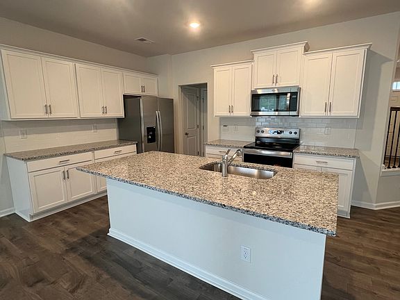 4th image of 1675 Hallview Ct #1