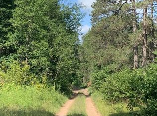 16898 Lafave Rd, Crivitz, WI 54114