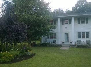 909 Main St, Niverville, NY 12130