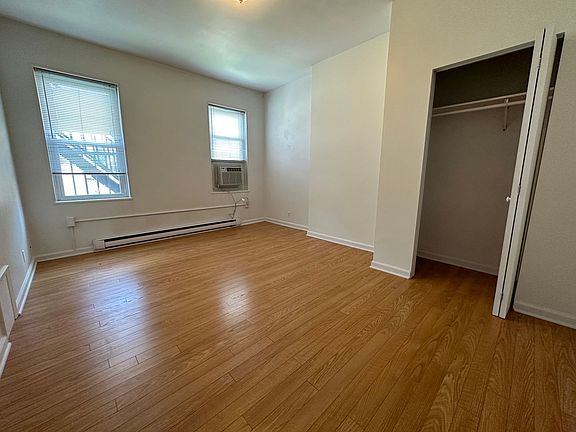 3rd image of 6017 Stanton Ave APT 4