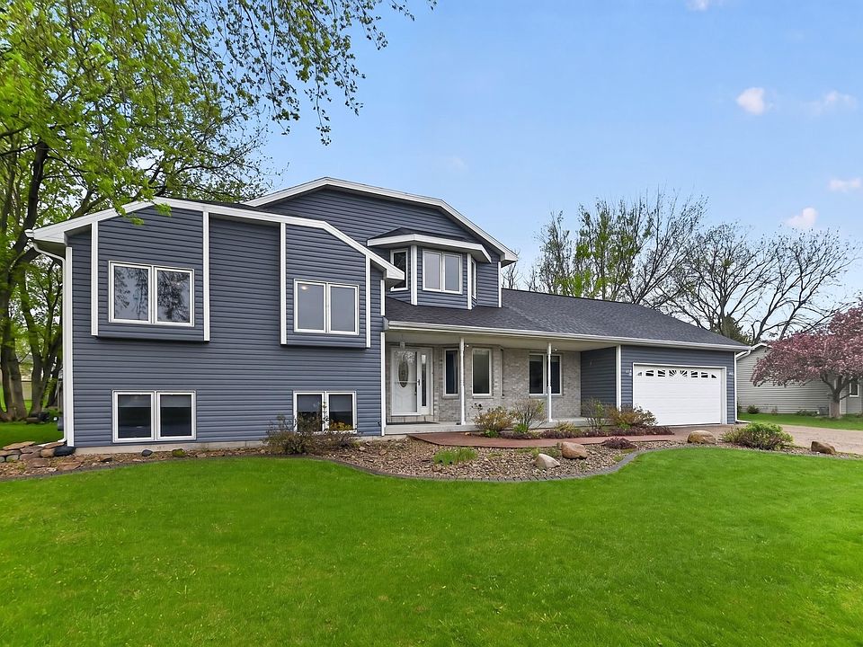 1st image of 383 Sunnyview Ln