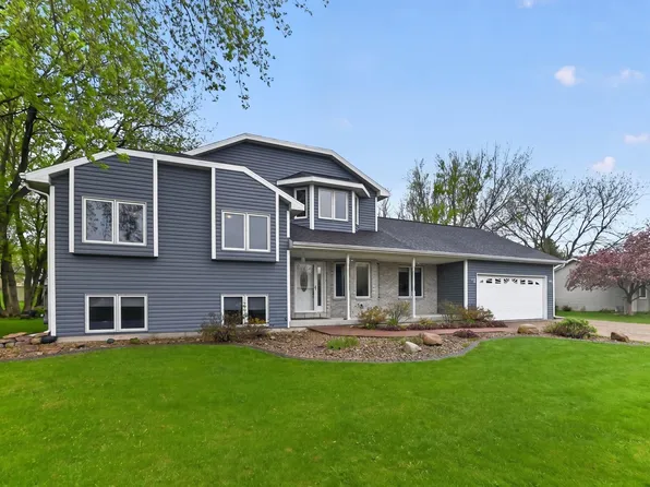 383 Sunnyview Ln, Marshall, WI 53559