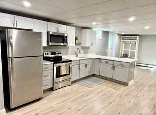121 Summit St #1, Weymouth, MA 02188