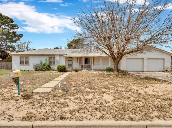 1901 Avenue I, Levelland, TX 79336