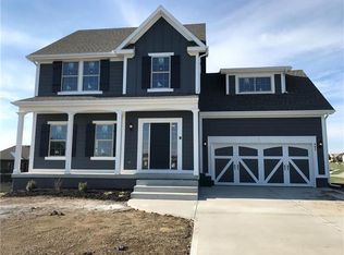 8819 NE 117th St, Kansas City, MO 64157