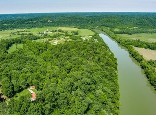 Imes Dr, Celina, TN 38551