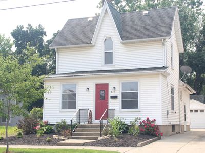 834 4th St NW, Grand Rapids, MI, 49504
