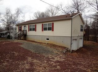 231 Mountain Rd, Albrightsville, PA 18210