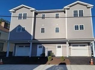 160 Franklin St, Fall River, MA 02720