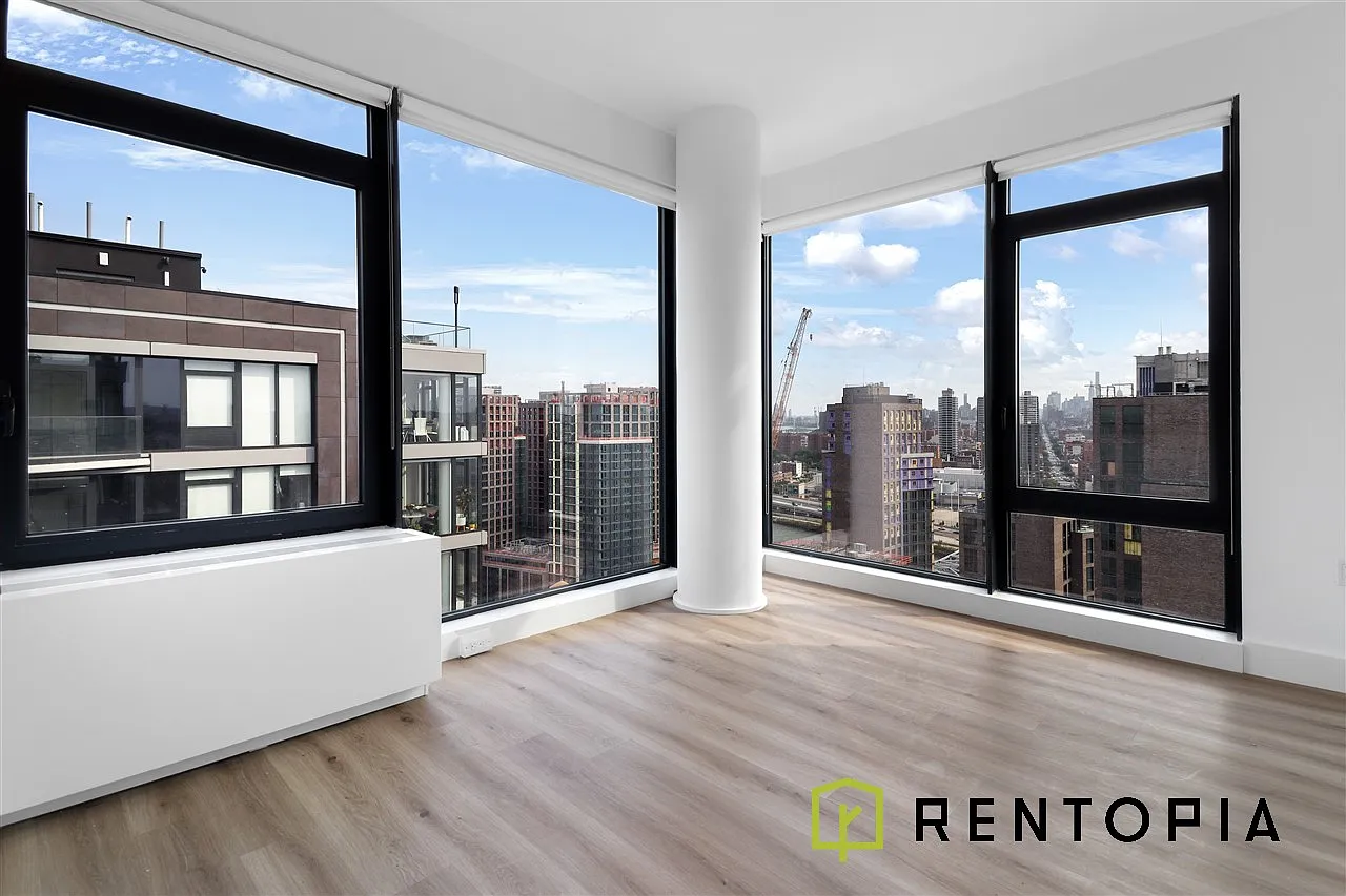 224 East 135th Street — Photo 3