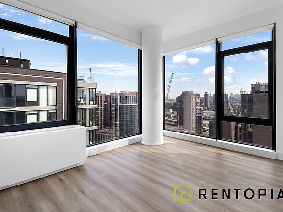 3rd image of 228 E 135th St #2302S