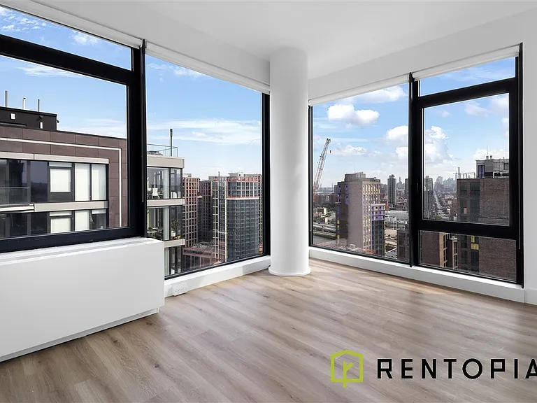 224 E 135th St #2426N — Photo 3