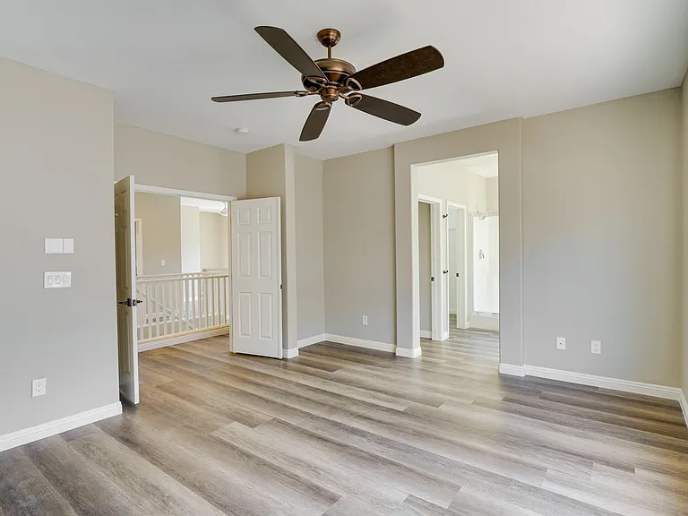 703 Principle Point Ave — Photo 18