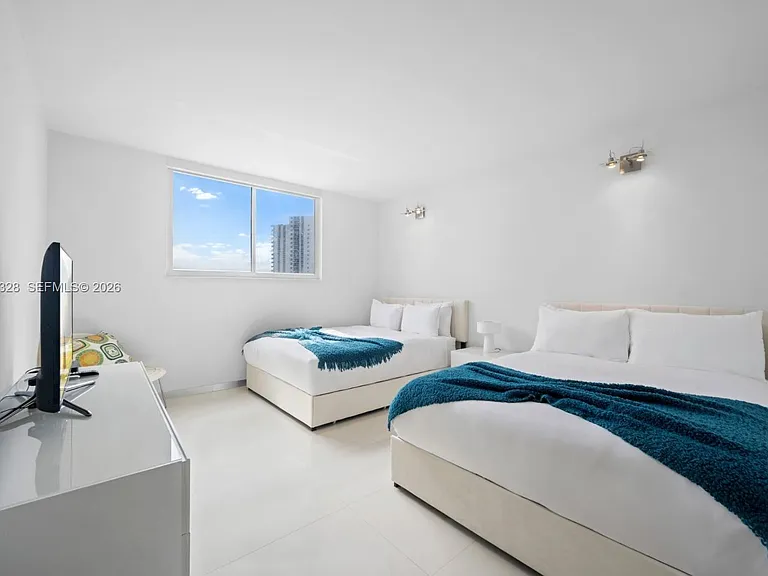 19370 Collins Ave #903 — Photo 11