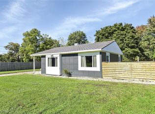 24048 Mastick Rd, North Olmsted, OH 44070