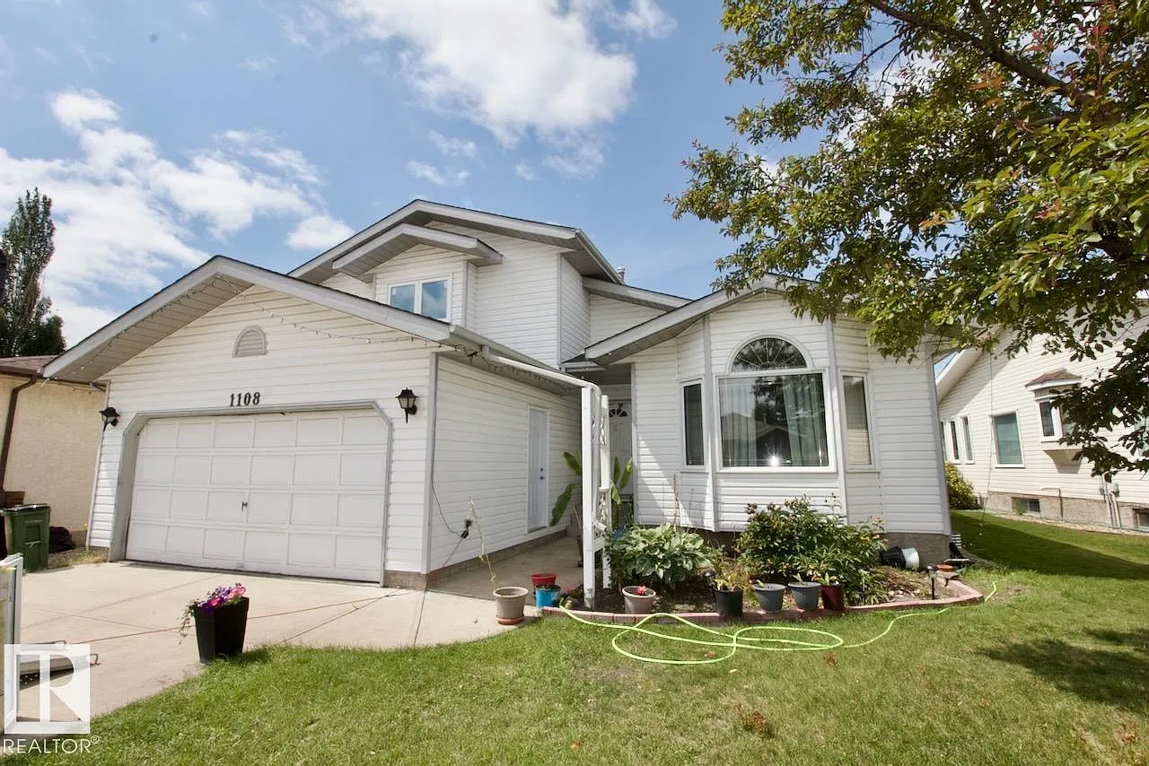 5 bed, 3.5 bath, 2041 sqft, $2,997 — Photo 1