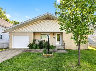 2141 N Delaware Ave, Springfield, MO 65803