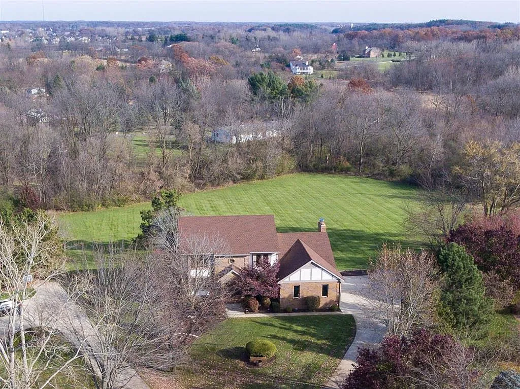1527 High Hollow Dr photo 1