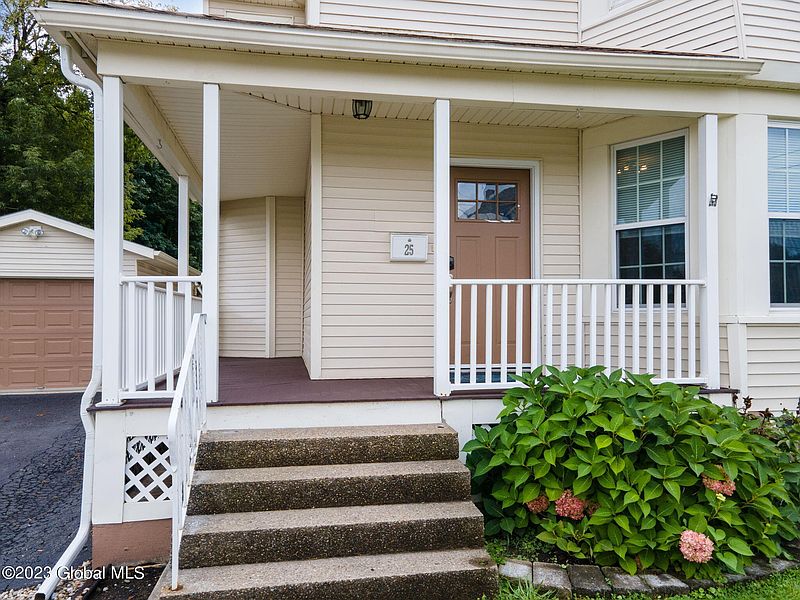 5th image of 25 Glen Avenue