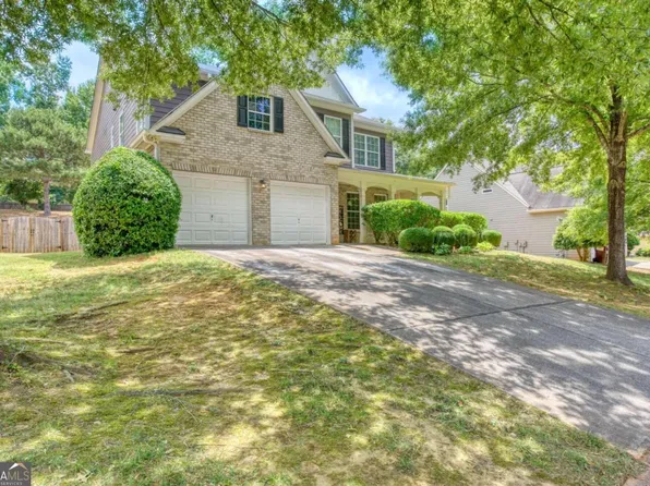 404 Edgebrooke Ln, Woodstock, GA 30188