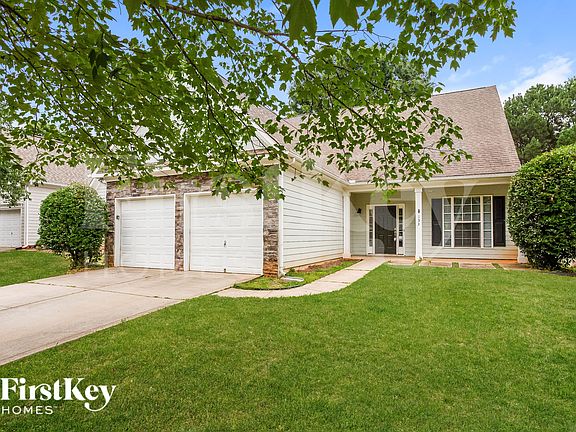 2nd image of 133 Autry Ave