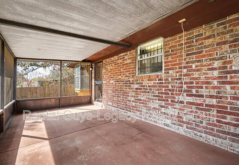 6019 Blank Dr — Photo 24