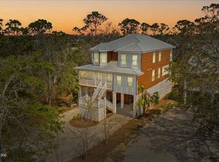 49 SW 279 Avenue, Steinhatchee, FL 32359