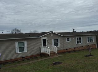 110 Summit Rd, Martinsville, VA 24112