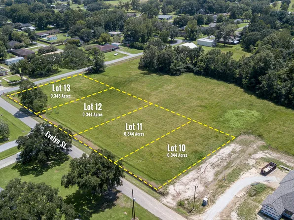 419 Evelyn St, Abbeville, LA 70510