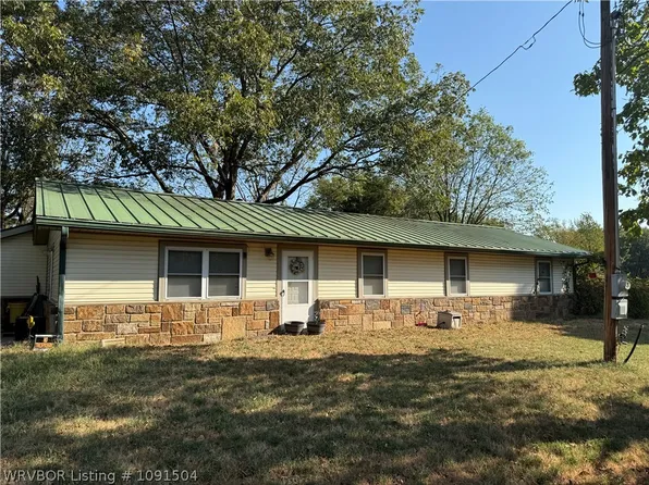 35394 Midway Rd, Poteau, OK 74953
