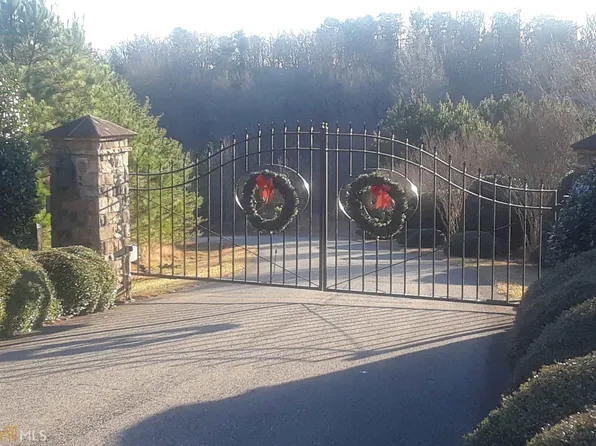 60 Cove Lake Dr, Marble Hill, GA 30148