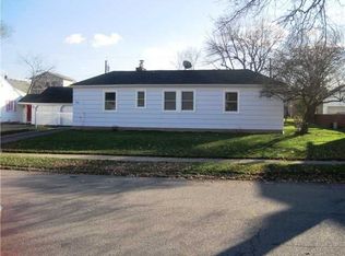 525 Laurelton Rd, Irondequoit, NY 14609