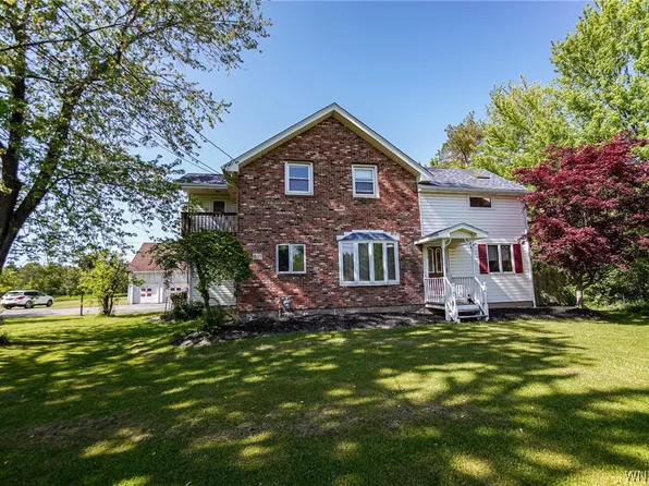 891 Bullis Rd, Elma, NY 14059