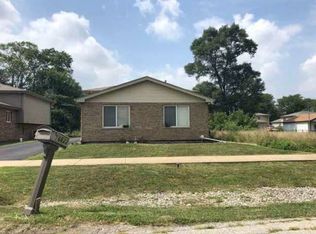 16622 Carse Ave, Harvey, IL 60426