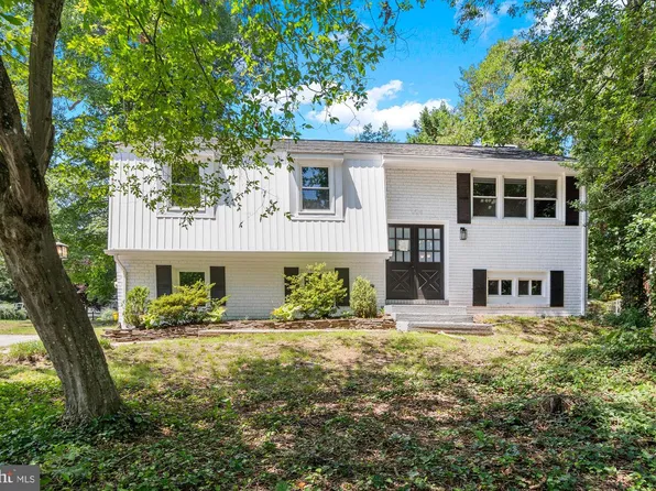 994 Hillendale Dr, Annapolis, MD 21409