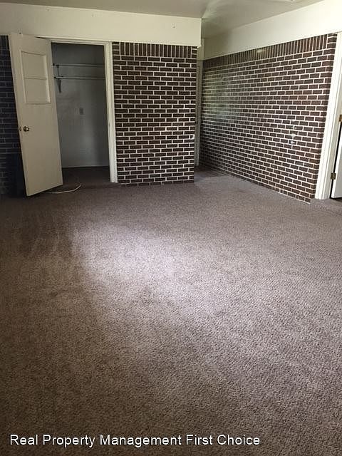 2nd image of 408 W Elm St
