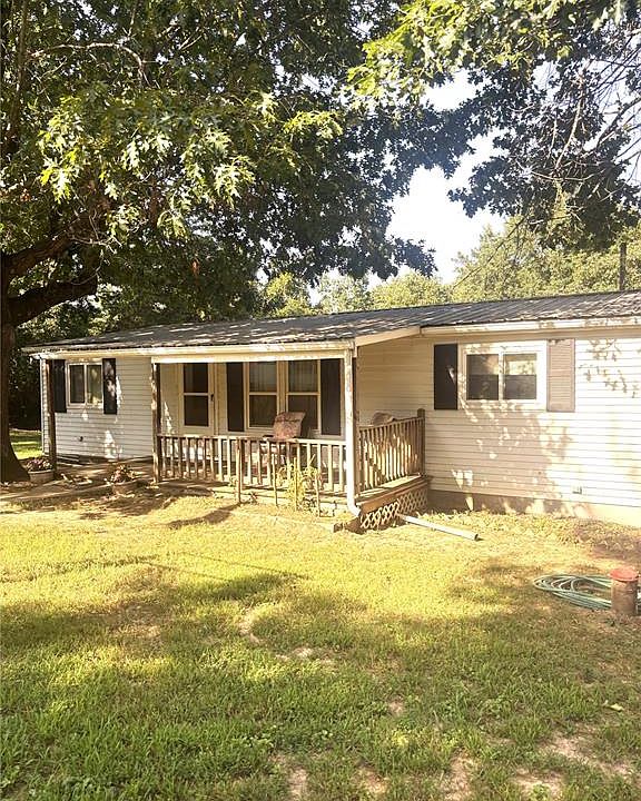 1st image of 1811 2nd St