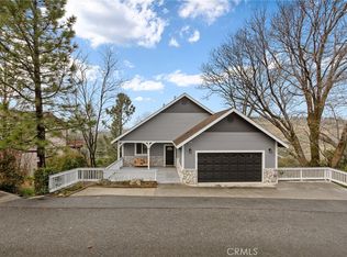 1207 Grass Valley Rd, Lake Arrowhead, CA 92352