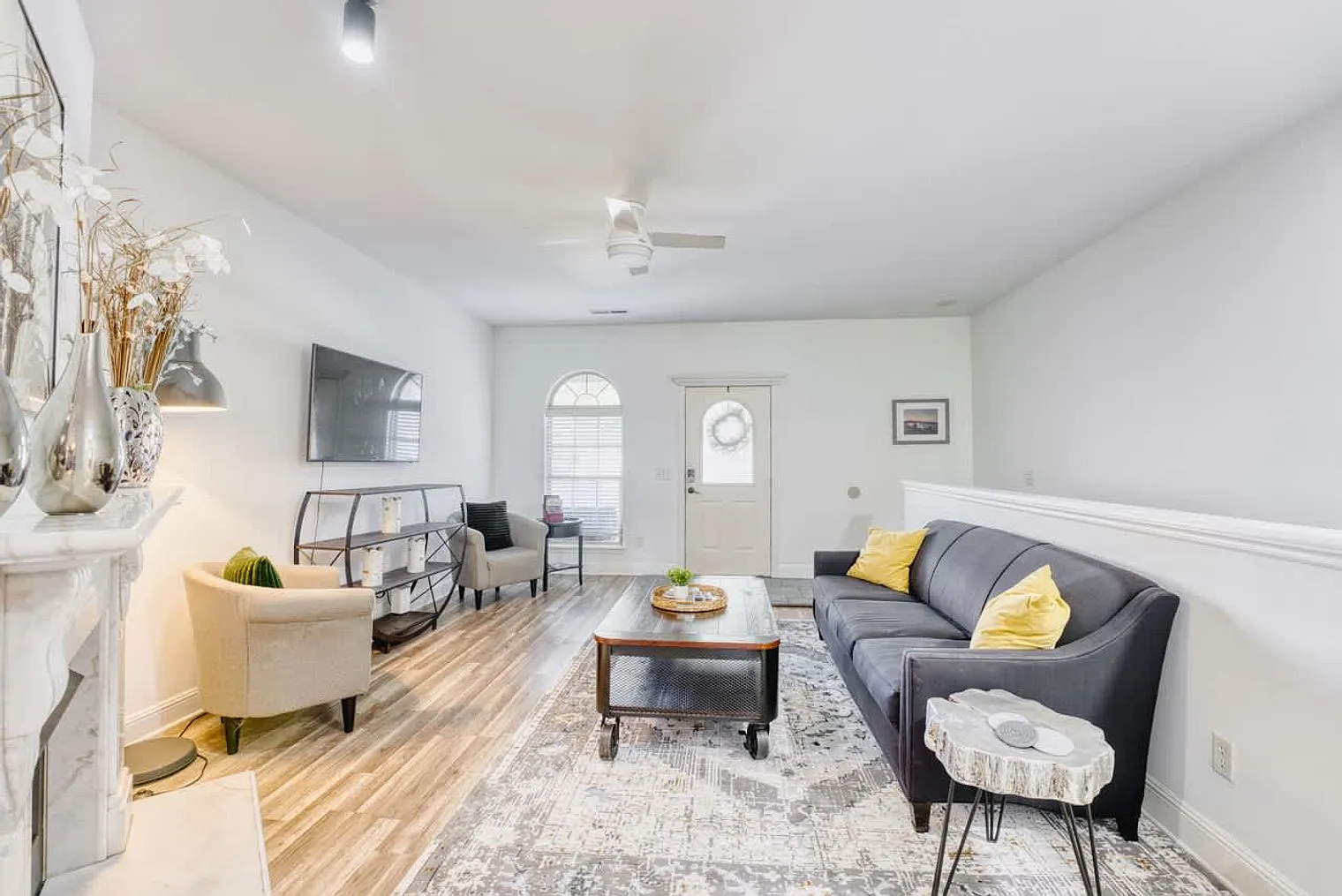 4 bed, 2.0 bath, 2303 sqft, $4,066 — Photo 1