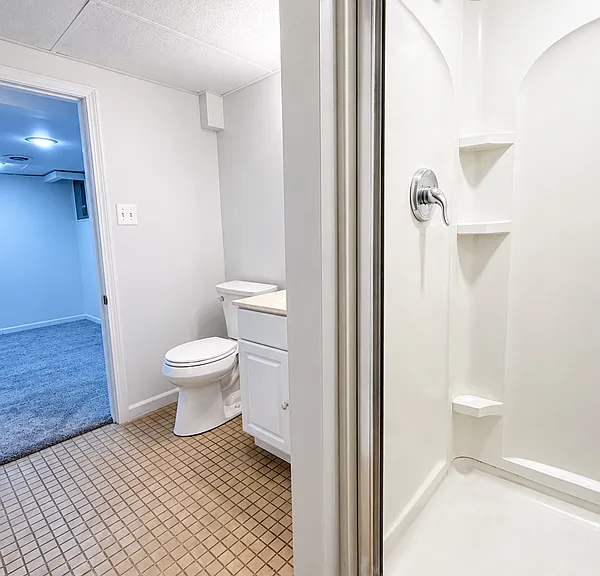 15552 Woodworth St — Photo 18